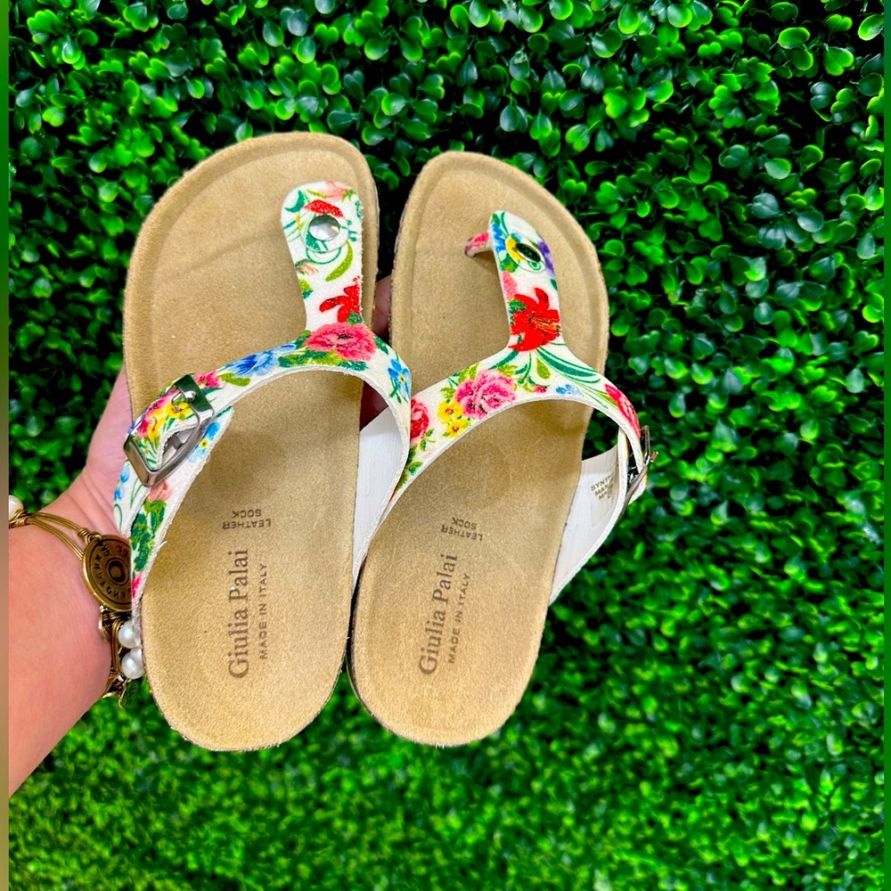 Cute Giulia Palai Birk Sandals Girls Size 2